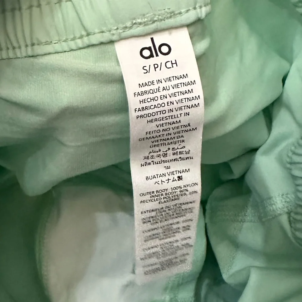 ALO Yoga Mint Green Mini Skirt - Picture 9 of 12